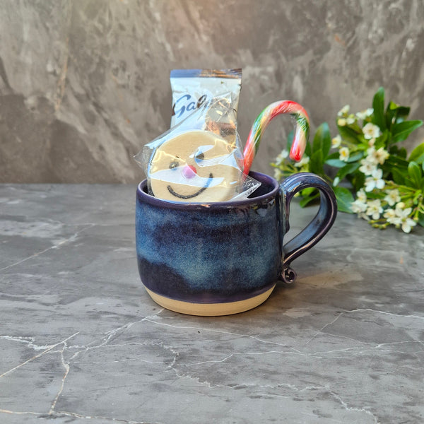 Hot Chocolate, Candy Cane, Marshmallow, Mug gift set SKU: FFC425