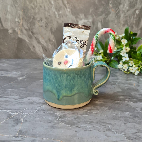 Hot Chocolate, Candy Cane, Marshmallow, Mug gift set SKU: FFC428